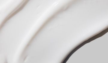 Sodium Polyacrylate (poliakrylan sodu) – właściwości, zastosowanie i bezpieczeństwo w kosmetykach