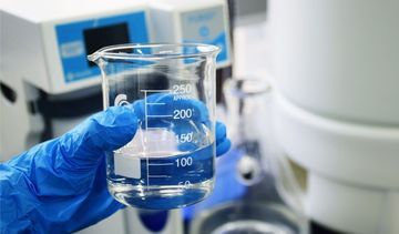 Alkohol denaturowany (alcohol denat) – działanie, wskazania, opis