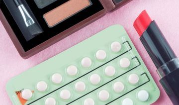 Jak brać tabletki antykoncepcyjne? Zasady przyjmowania, by nie zajść w ciążę