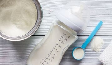 Mleko modyfikowane specjalistyczne – rodzaje i zastosowanie u dzieci