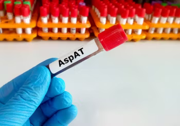 Aminotransferaza asparaginianowa (AspAT) to enzym występujący w komórkach większości tkanek w organizmie człowieka. /Fot. Adobe Stock