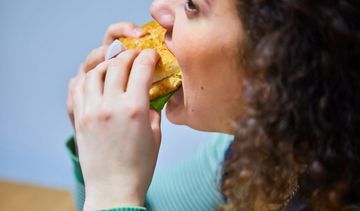 Zaburzenia odżywiania – problem nastolatków z cukrzycą