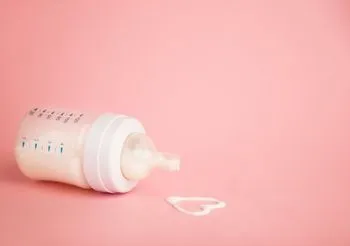 Mleko modyfikowane w butelce