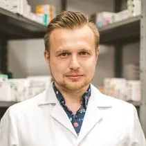 Mgr farm. Artur Rakowski