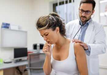 Odporność może być swoista i nieswoista, a każda z nich dodatkowo czynna i bierna.