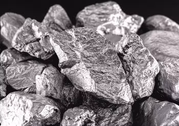 Alergia na kobalt to zwykle uczulenie kontaktowe na ten srebrzysty metal.