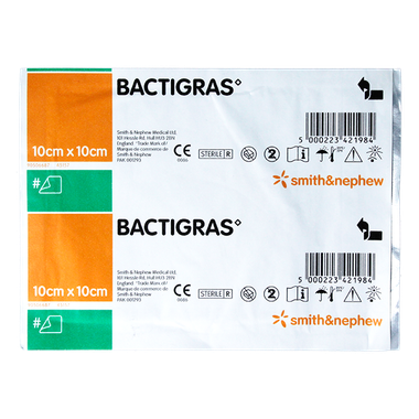 Bactigras, 10 cm x 10 cm, opatrunek z chlorheksydynu0105, 1 opatrunek