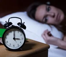 Jak radzić sobie z bezsennością. Domowe sposoby na bezsenność