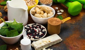 Czy dieta wysokobiałkowa obniża poziom tłuszczu wątrobowego?