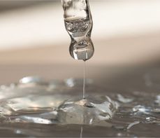 Caprylyl Glycol (glikol kaprylowy) – działanie, właściwości i zastosowanie w kosmetykach