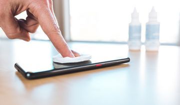 Jak długo koronawirus może przetrwać na różnych powierzchniach?