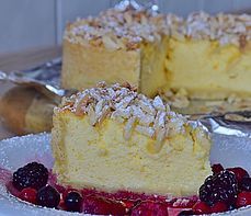 Zdrowa Wielkanoc. Przepisy na sernik bez laktozy, sernik z tofu