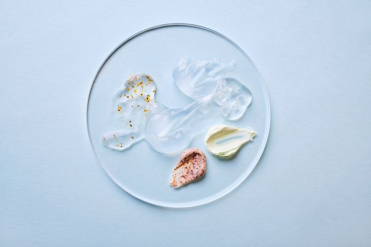 Xanthan Gum, czyli guma ksantanowa, jest stosowana w kosmetykach głównie jako zagęszczacz.