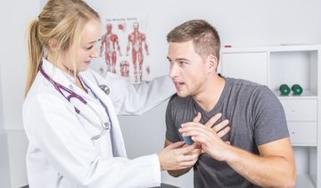 Atak astmy – jak go rozpoznać i leczyć