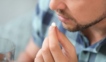 Czy stosując hydroksyzynę, można pić alkohol?