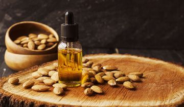 Olej migdałowy – kosmetyczny „must have”