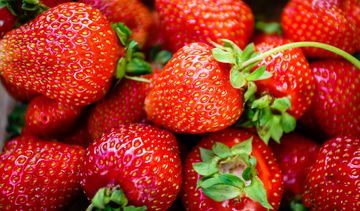 Co kryje się w truskawce? Czy truskawki uczulają?
