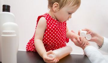 Emolienty – czym są i jak działają?