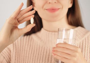 Glicynian magnezu jest formą magnezu często spotykaną w suplementach diety.