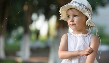 Sposoby na komary – jak je odstraszyć i radzić sobie z ukąszeniami?