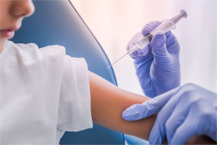 Immunoterapia alergenowa (odczulanie) może być stosowana w leczeniu alergii na cytrusy. Fot. Shutterstock.