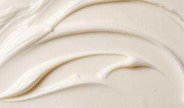 Cetyl Hydroxyethylcellulose (cetylohydroksyetyloceluloza) – właściwości, zastosowanie i bezpieczeństwo w kosmetykach