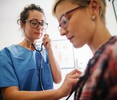 Choroby autoimmunologiczne – lista. Co to jest choroba autoimmunologiczna?